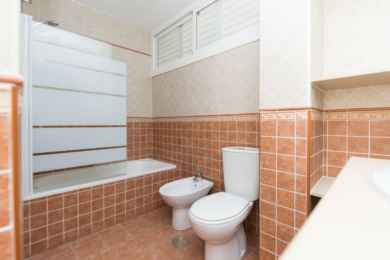 Apartamentos Marta Playa Alicante Esterno foto
