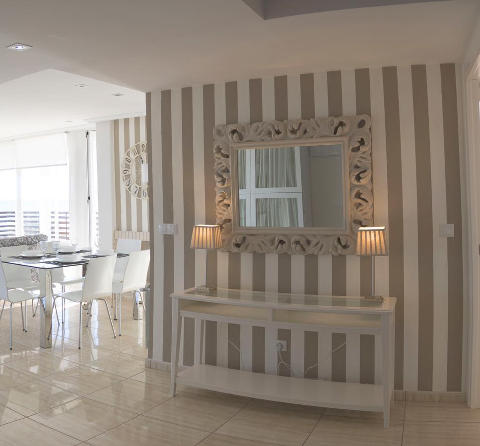 Apartamentos Marta Playa Alicante Esterno foto